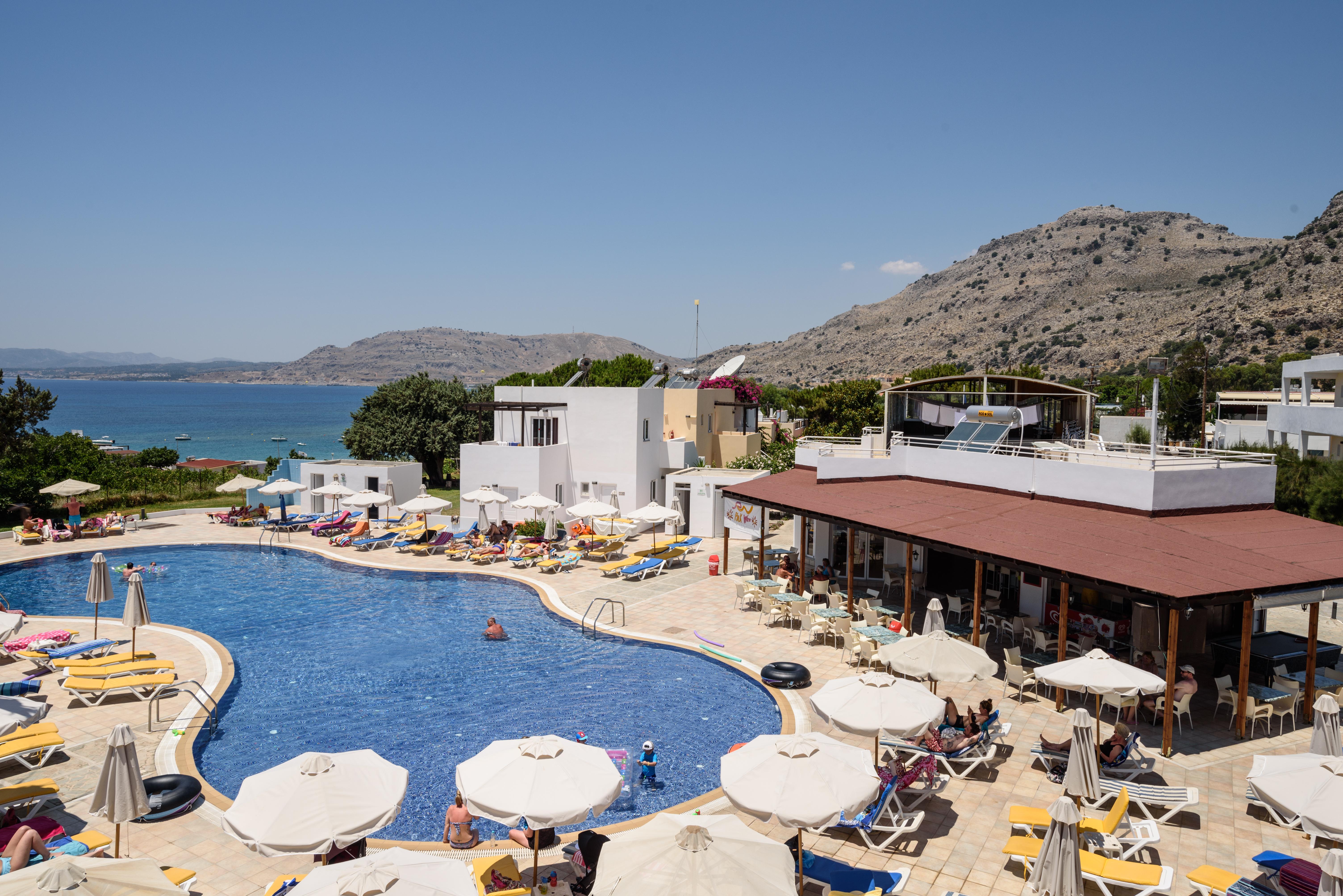 Matina Pefkos Aparthotel Pefki  Exterior photo